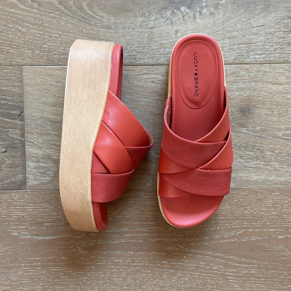 Lucky Brand platform sandals, size 7, like new - Picture 4 of 4